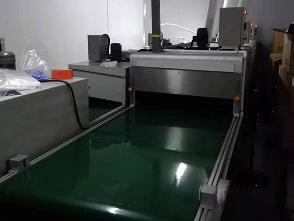 自動噴油線